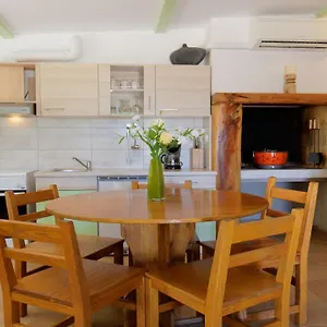  Ferienhaus Gimino By Rent Istria